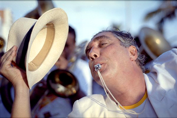 Banda de Ipanema II.   2002
---------
 (  ,      )