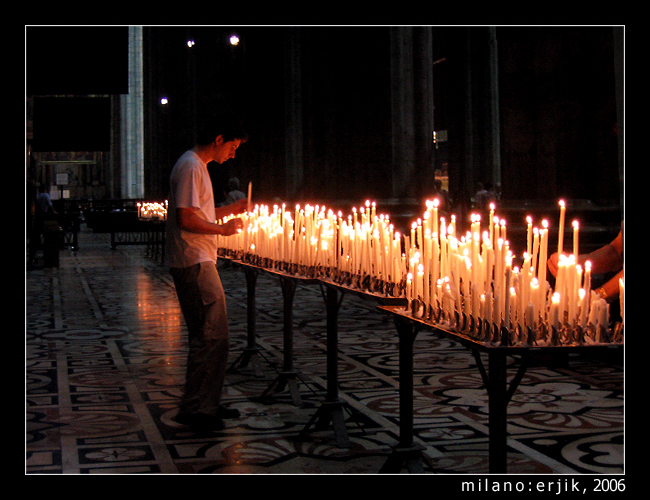 In Duomo - Preghiera
---------
 (  ,      )