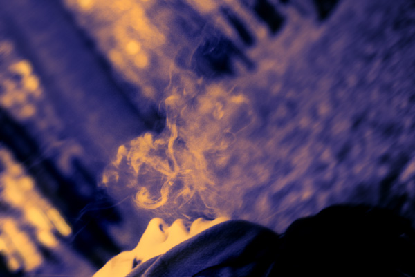 Smoke
---------
 (  ,      )