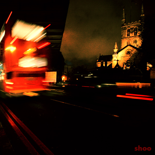 red bus | red nite
---------
 (  ,      )