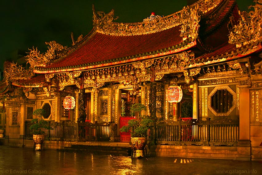 Longshan Temple (Taipei)
---------
 (  ,      )